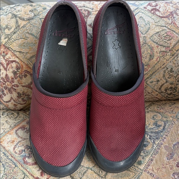 Dansko Volley Clogs Red Burgundy Leather Slip On Comfort Shoes Mules Women’s 41 - Picture 6 of 12